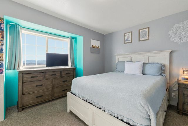 5615 Basin View Drive, Klamath Falls, OR 97603