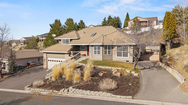 5615 Basin View Drive, Klamath Falls, OR 97603