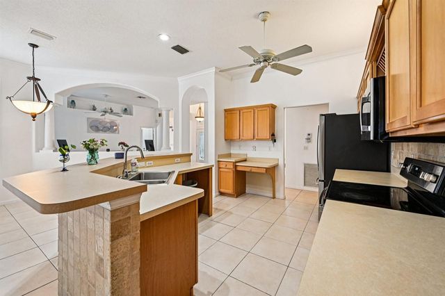 2041 SW Villanova Road, Port St. Lucie, FL 34953