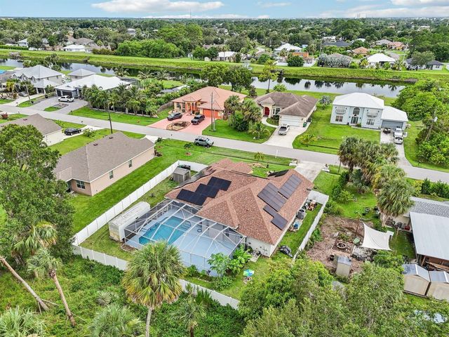 2041 SW Villanova Road, Port St. Lucie, FL 34953