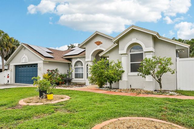 2041 SW Villanova Road, Port St. Lucie, FL 34953