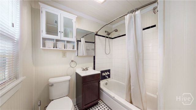 856 E 35th Street, Savannah, GA 31401