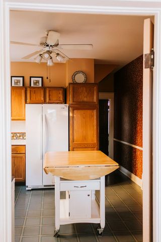 226 W 15th Street, Holland, MI 49423