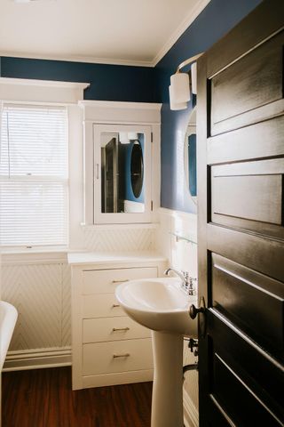 226 W 15th Street, Holland, MI 49423