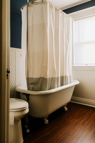 226 W 15th Street, Holland, MI 49423