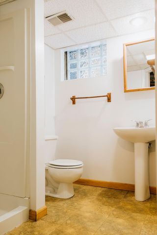 226 W 15th Street, Holland, MI 49423