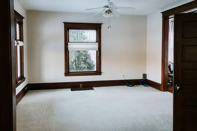 226 W 15th Street, Holland, MI 49423