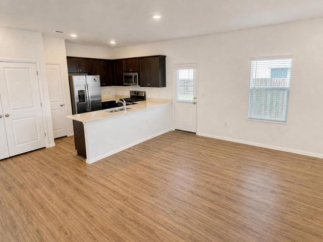 15300 Grenadine Bloom CV, Del Valle, TX 78617