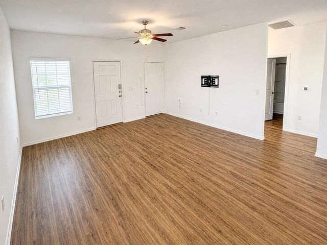 15300 Grenadine Bloom CV, Del Valle, TX 78617