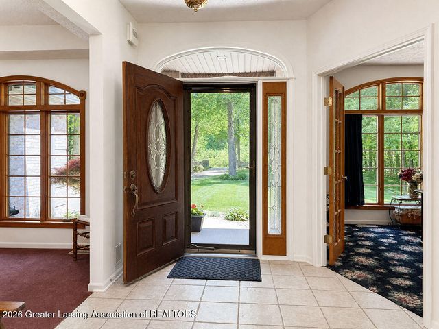 8840 W Lake Pointe Drive, Laingsburg, MI 48848