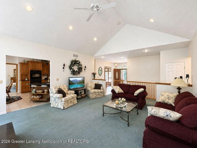 8840 W Lake Pointe Drive, Laingsburg, MI 48848