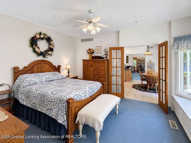 8840 W Lake Pointe Drive, Laingsburg, MI 48848