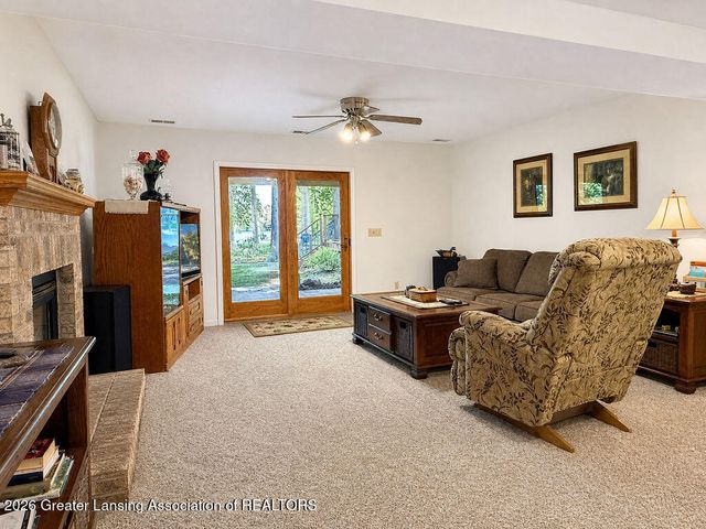 8840 W Lake Pointe Drive, Laingsburg, MI 48848