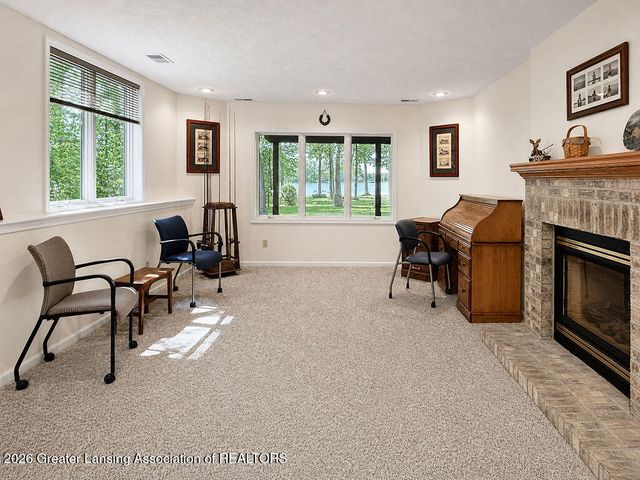 8840 W Lake Pointe Drive, Laingsburg, MI 48848