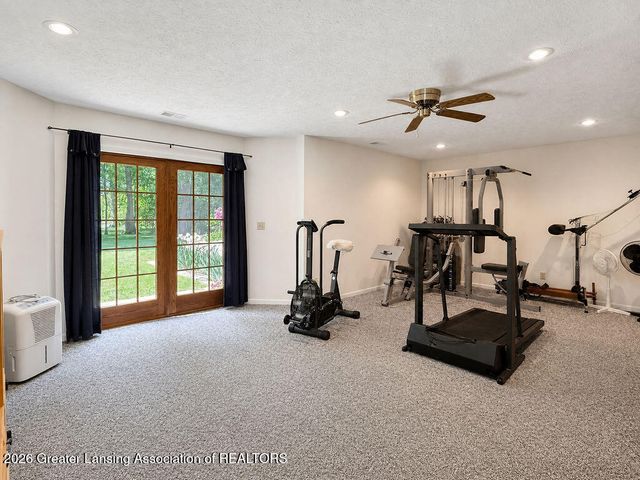 8840 W Lake Pointe Drive, Laingsburg, MI 48848