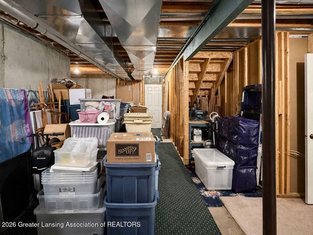 8840 W Lake Pointe Drive, Laingsburg, MI 48848