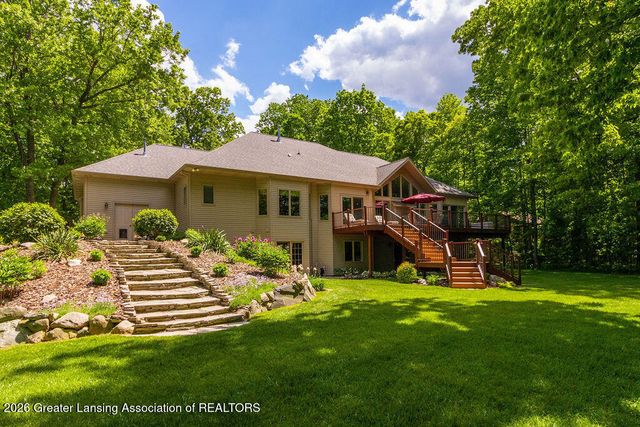 8840 W Lake Pointe Drive, Laingsburg, MI 48848