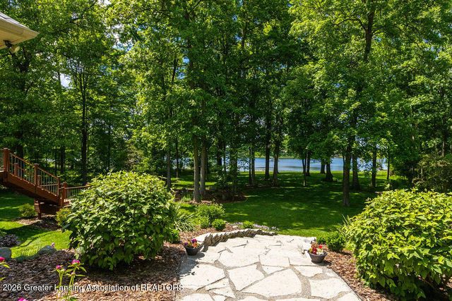 8840 W Lake Pointe Drive, Laingsburg, MI 48848