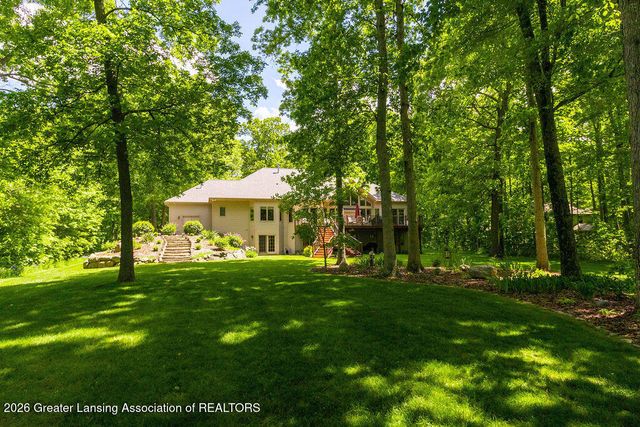 8840 W Lake Pointe Drive, Laingsburg, MI 48848