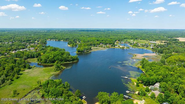 8840 W Lake Pointe Drive, Laingsburg, MI 48848