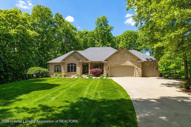 8840 W Lake Pointe Drive, Laingsburg, MI 48848