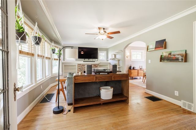 3284 Culver Road, Irondequoit, NY 14622