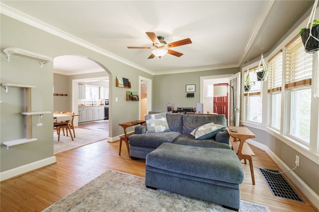 3284 Culver Road, Irondequoit, NY 14622