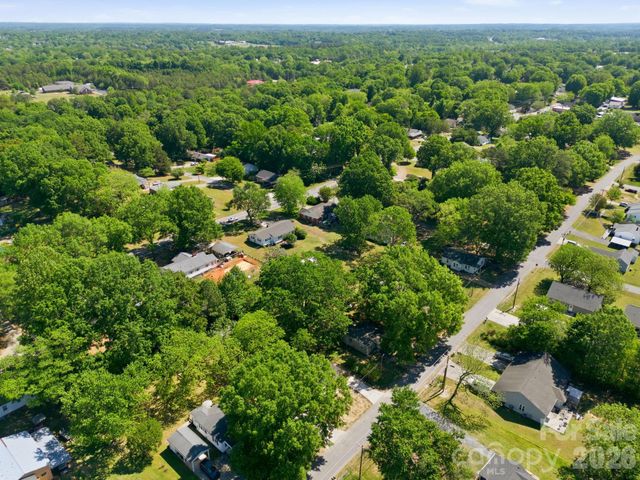 308 HIGHLAND Avenue SW, Concord, NC 28027