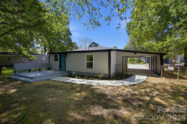 308 HIGHLAND Avenue SW, Concord, NC 28027