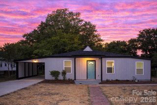 308 HIGHLAND Avenue SW, Concord, NC 28027