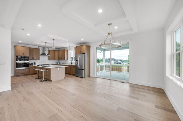 32 Balsam Hill Rd, Ludlow, MA 01056