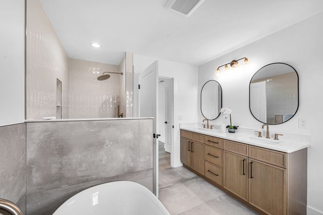 32 Balsam Hill Rd, Ludlow, MA 01056