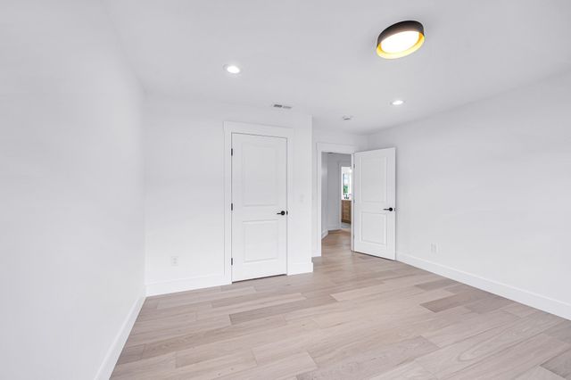 32 Balsam Hill Rd, Ludlow, MA 01056