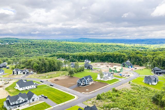 32 Balsam Hill Rd, Ludlow, MA 01056