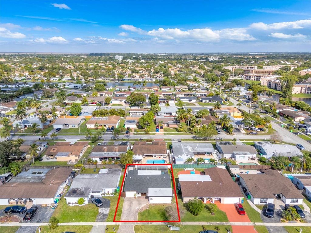 Image 30 of property listing at 10631 NW 28th St, Sunrise, FL 33322