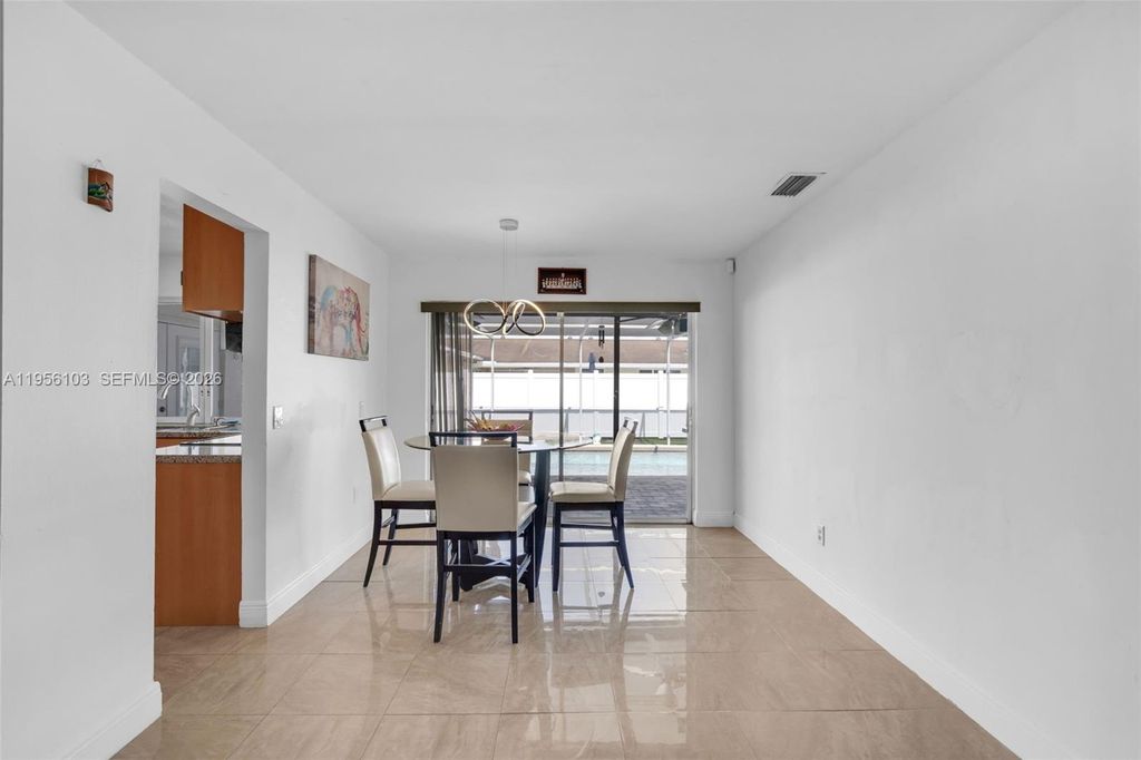 Image 9 of property listing at 10631 NW 28th St, Sunrise, FL 33322