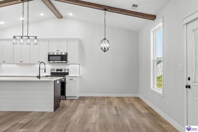 36 Robert Allen Lane, Brandenburg, KY 40108