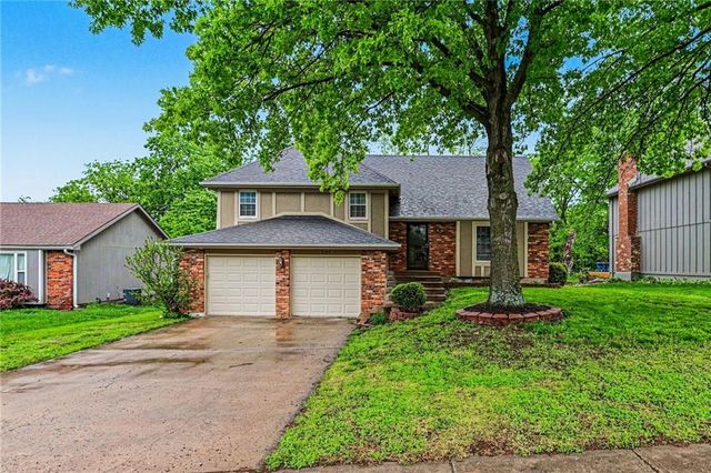 536 E 125th Terrace, Olathe, KS 66061