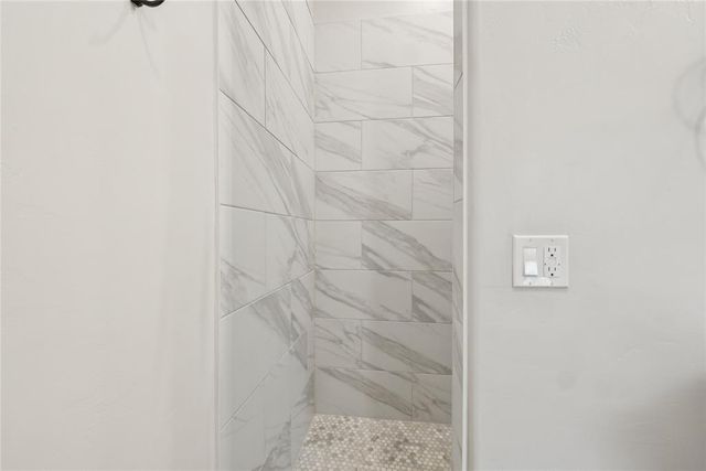 9301 SW 44th Terrace, Oklahoma City, OK 73179