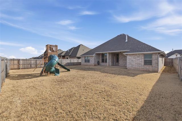 9301 SW 44th Terrace, Oklahoma City, OK 73179