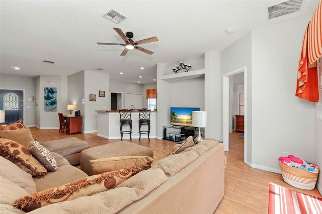 16702 CARIBBEAN BREEZE WAY, Clermont, FL 34714