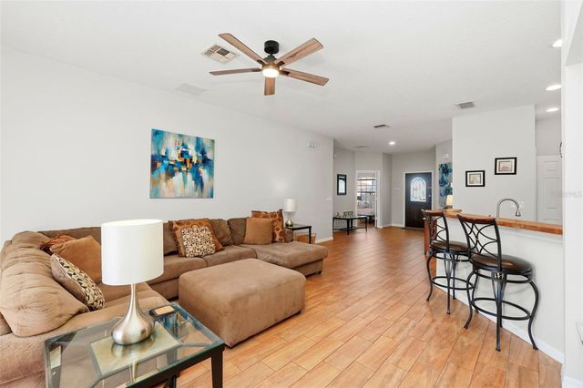 16702 CARIBBEAN BREEZE WAY, Clermont, FL 34714