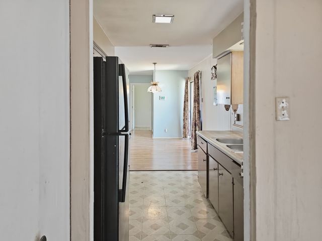 4557 Image Place, Dallas, TX 75211