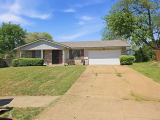 4557 Image Place, Dallas, TX 75211