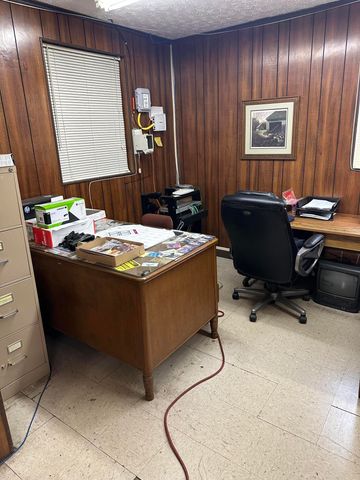 2201 S Main Street, Corbin, KY 40701