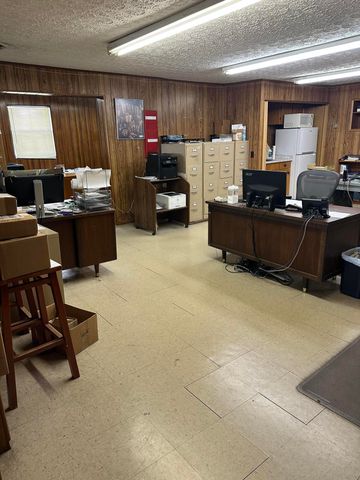 2201 S Main Street, Corbin, KY 40701