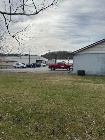 2201 S Main Street, Corbin, KY 40701