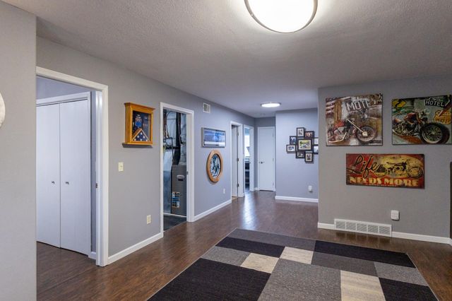 2416 Pearl Drive NE, Bemidji, MN 56601