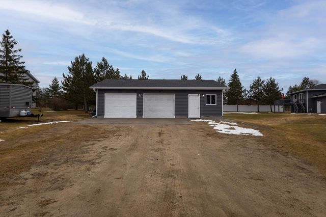 2416 Pearl Drive NE, Bemidji, MN 56601
