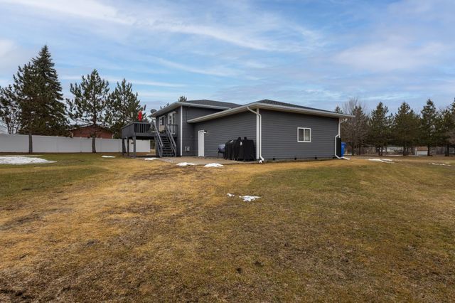 2416 Pearl Drive NE, Bemidji, MN 56601